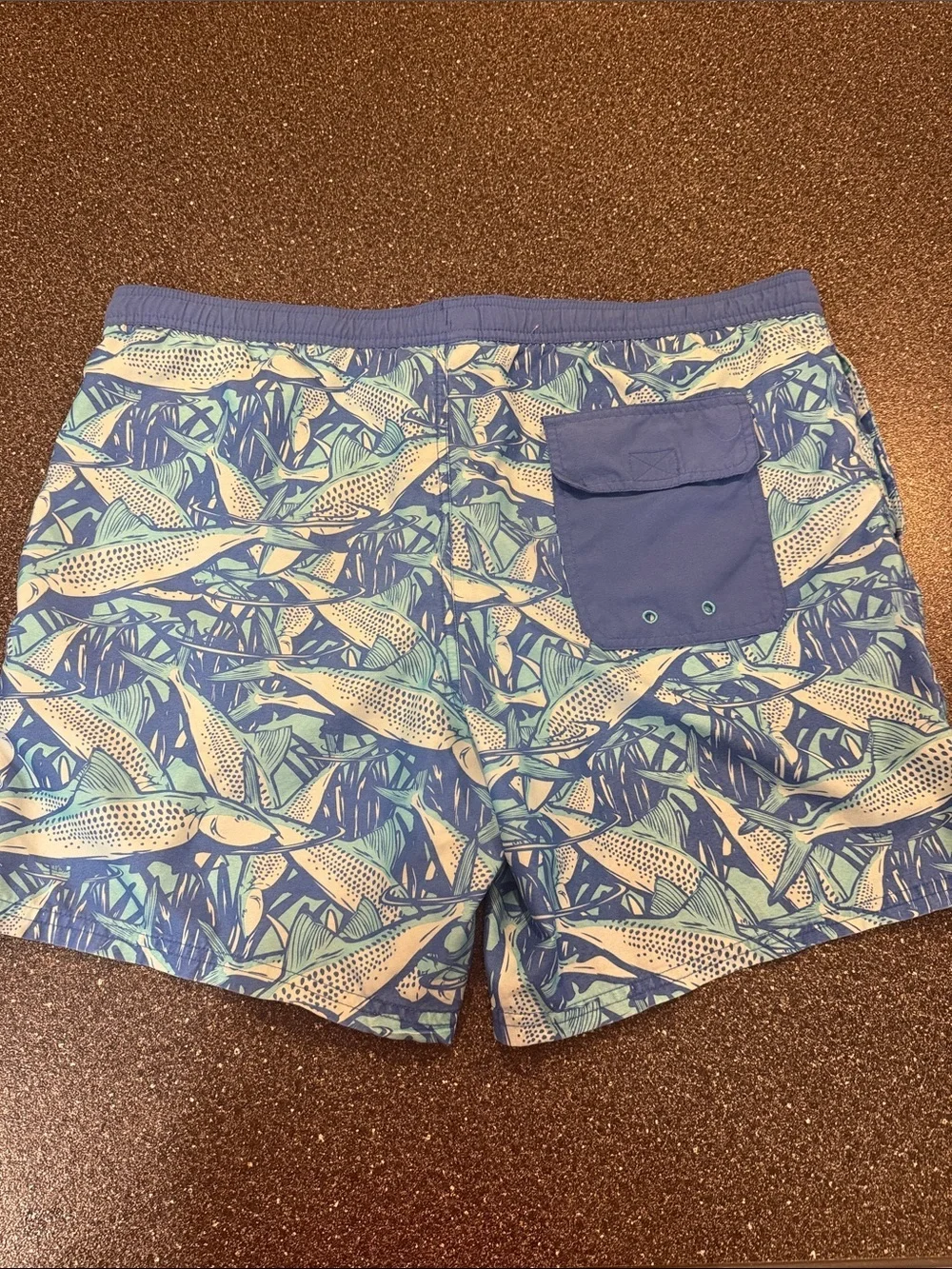 Vineyard Vines lightweight swim